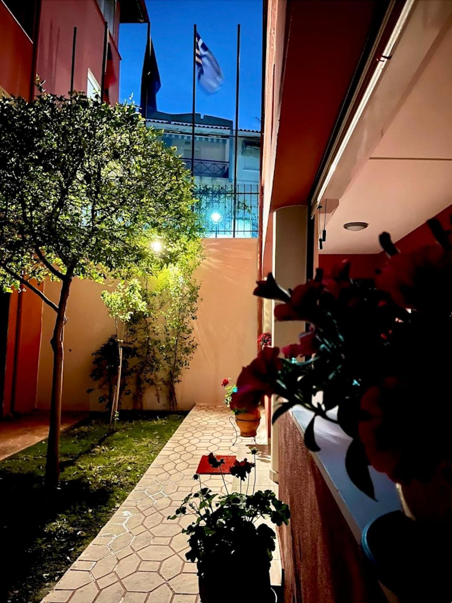 Hotel Sun Sight Пефкохори Екстериор снимка